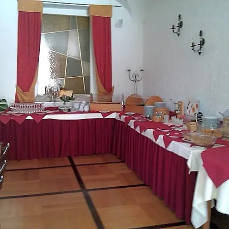 Hotel-gasthof Krone 2*